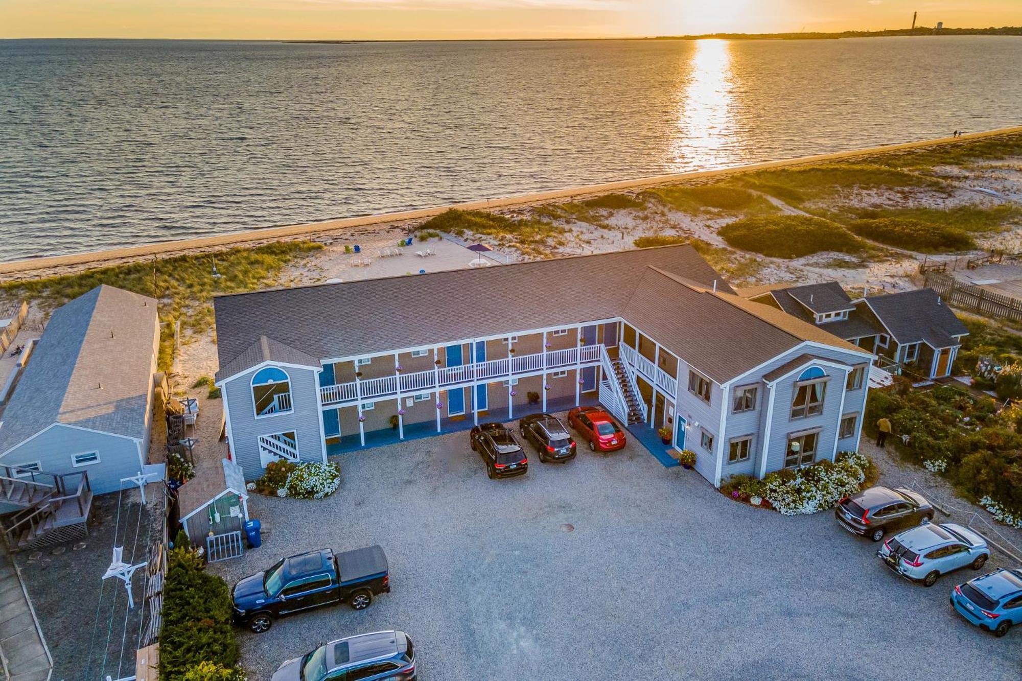 Sandbars Inn North Truro Room photo