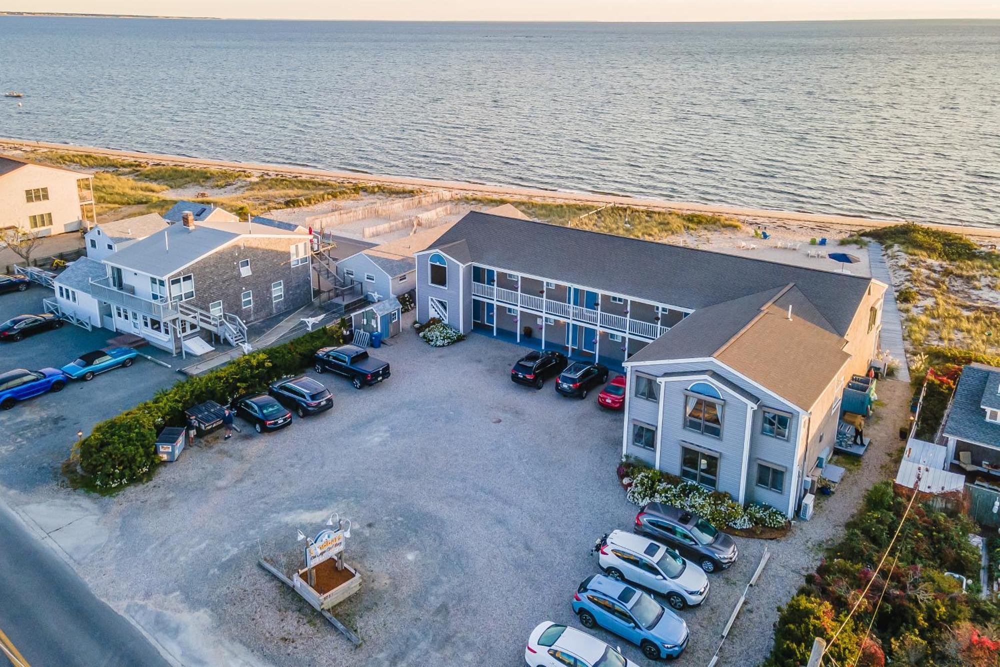 Sandbars Inn North Truro Room photo